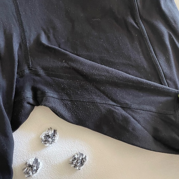 Lululemon Athletica 7” Align with Pockets - Picture 2 of 3